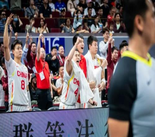 宝可梦卡牌,周年纪念版,收藏系列购,开云体育官网,KaiYun,SPORTS,开云体育中国官网,KaiYun体育平台,开云体育服务