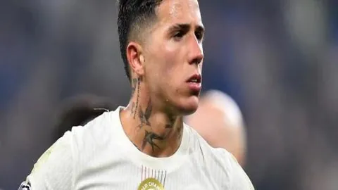 巴萨与门德斯协商续约坎塞洛，球员拒绝再战新月